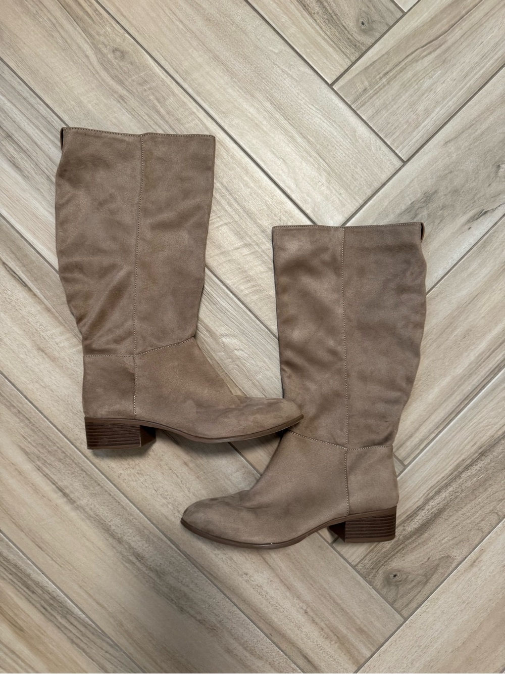*NWOT* Taupe Suede Wide Calf Slouchy Women's Boots